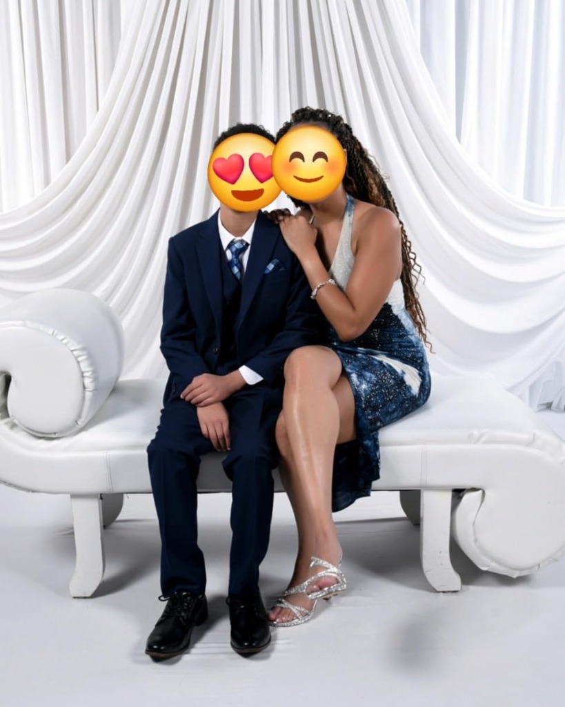 Family formal portrait wear test of the Boys 5-Piece Navy Suit