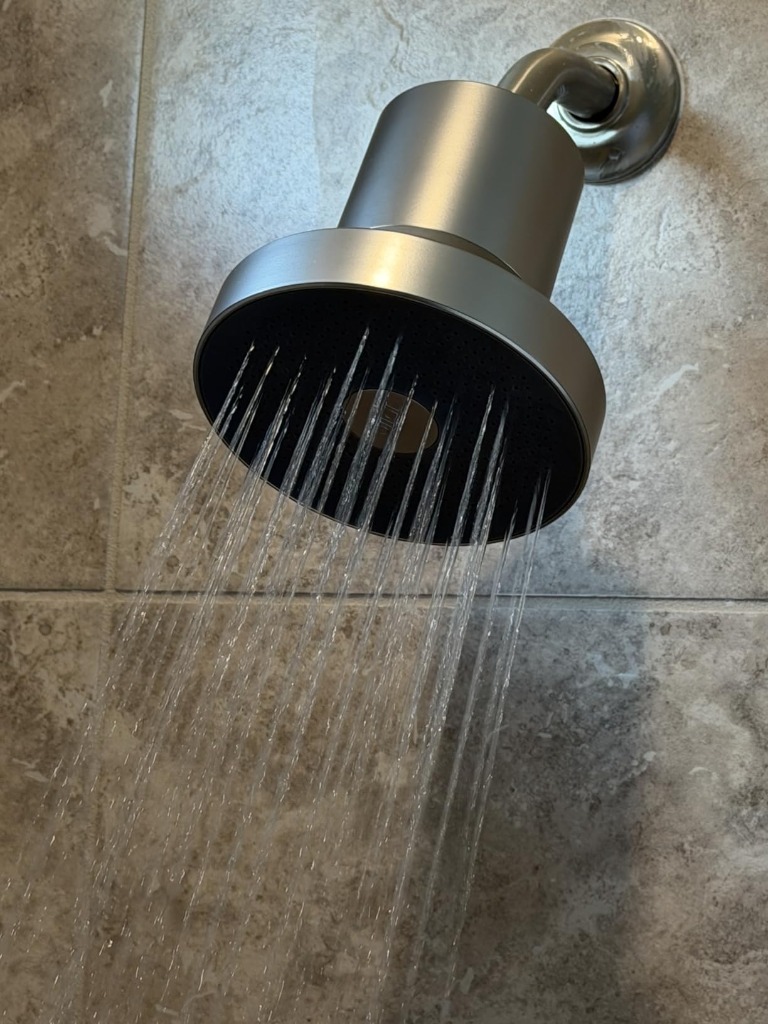 Jolie Filtered Showerhead high pressure water stream test