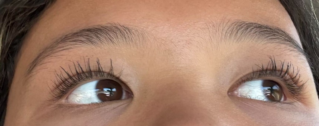 Upward gaze testing displaying elongated lash fan